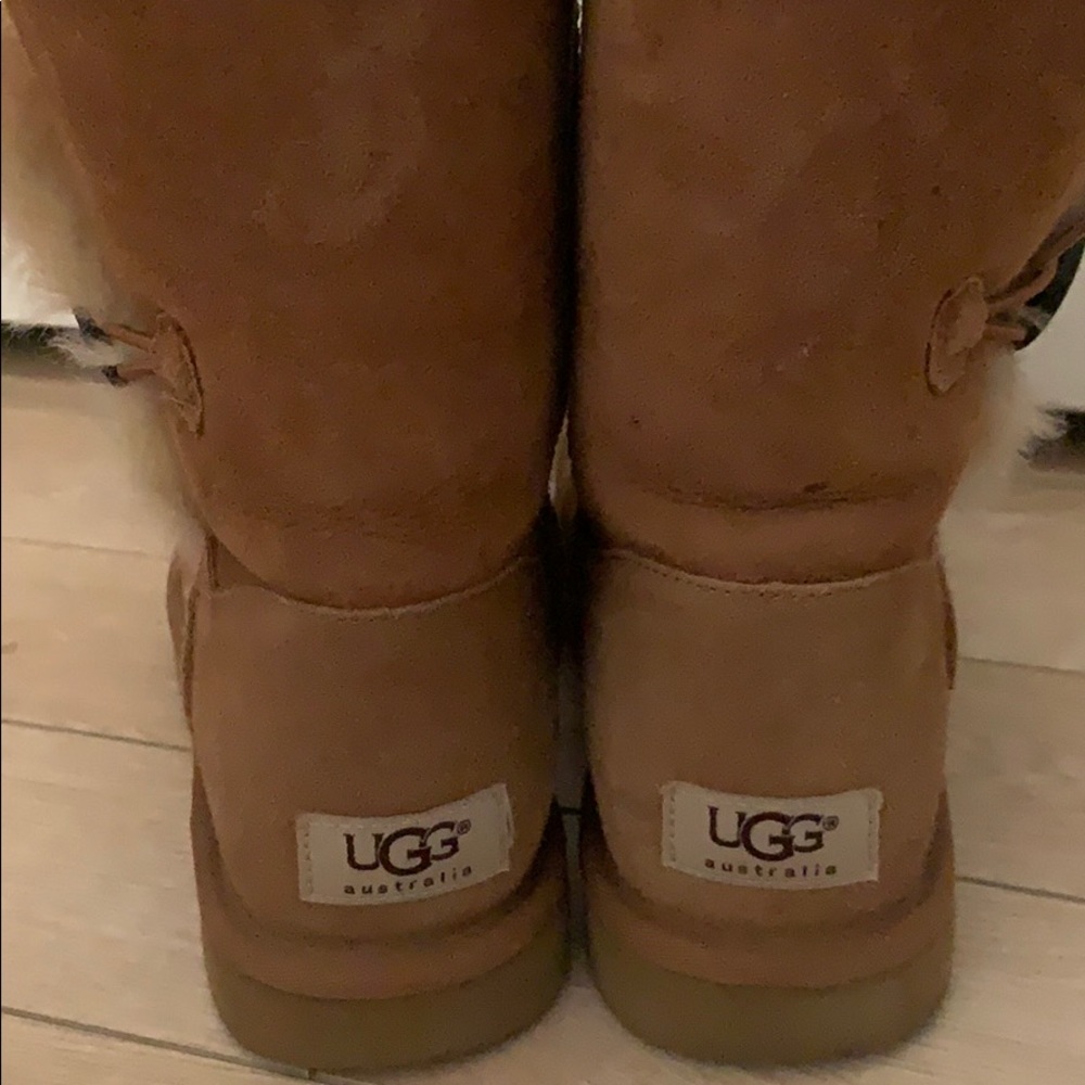 UGG Bailey Button Boot - Picture 3 of 4
